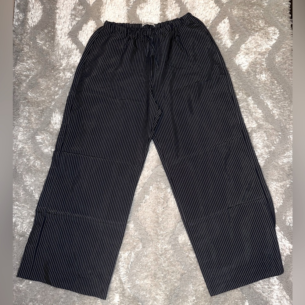 Abercrombie & Fitch Wide Leg Pull On Pants